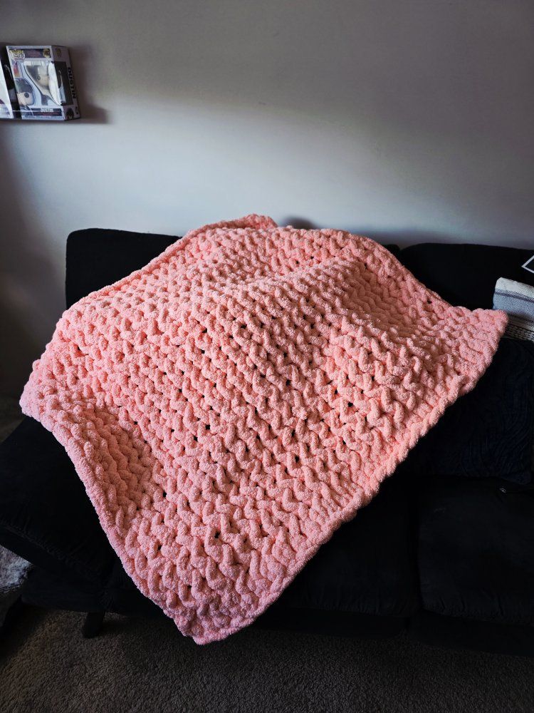 Handmade Pink Chunky Knit Baby Throw Blanket - Soft & Cozy