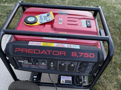Predator 8750 Peak/7000 Running Watts Portable Gas Powered Generator - Excellent Condition