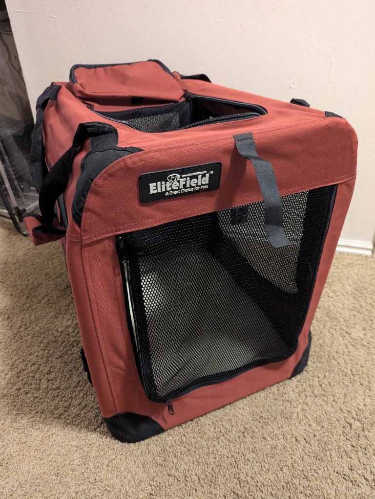 EliteField Soft Folding Dog Crate - Dark red