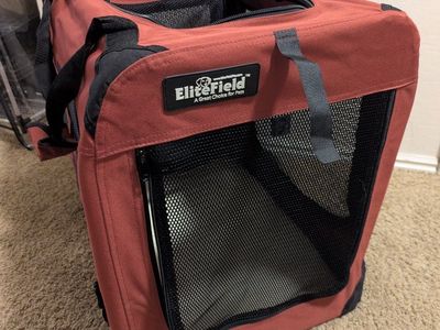 EliteField Soft Folding Dog Crate - Dark red