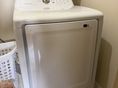 Like New Samsung Gas Dryer