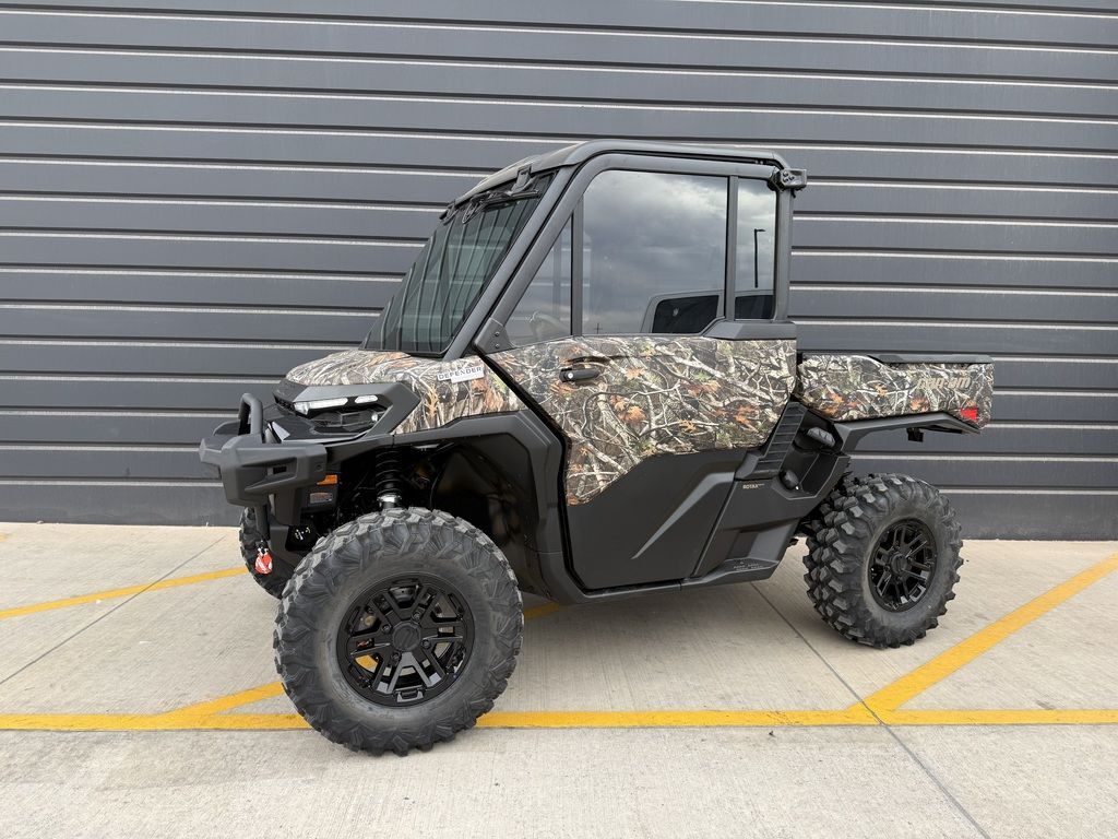 2026 Can-Am® Defender Limited HD11 Dark Wildland Camo