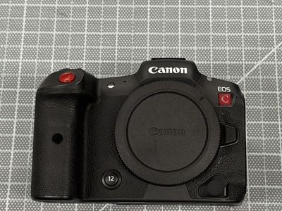 Canon EOS R5 C Cinema Camera - $2,300 OBO