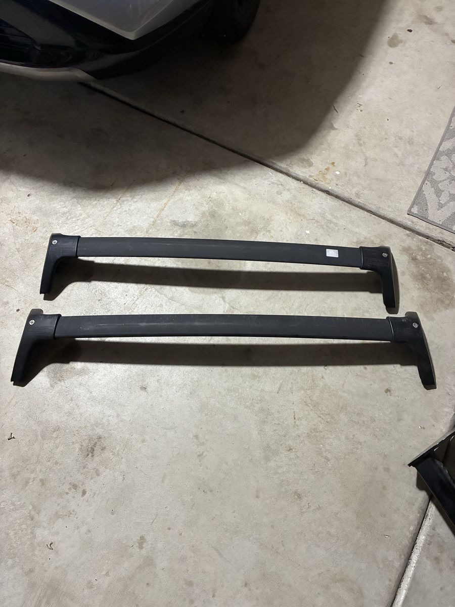 2025 Rav4 roof Cross Bars