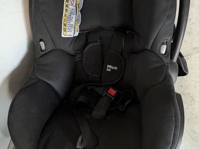 Baby car seat Maxi-Cosi brand