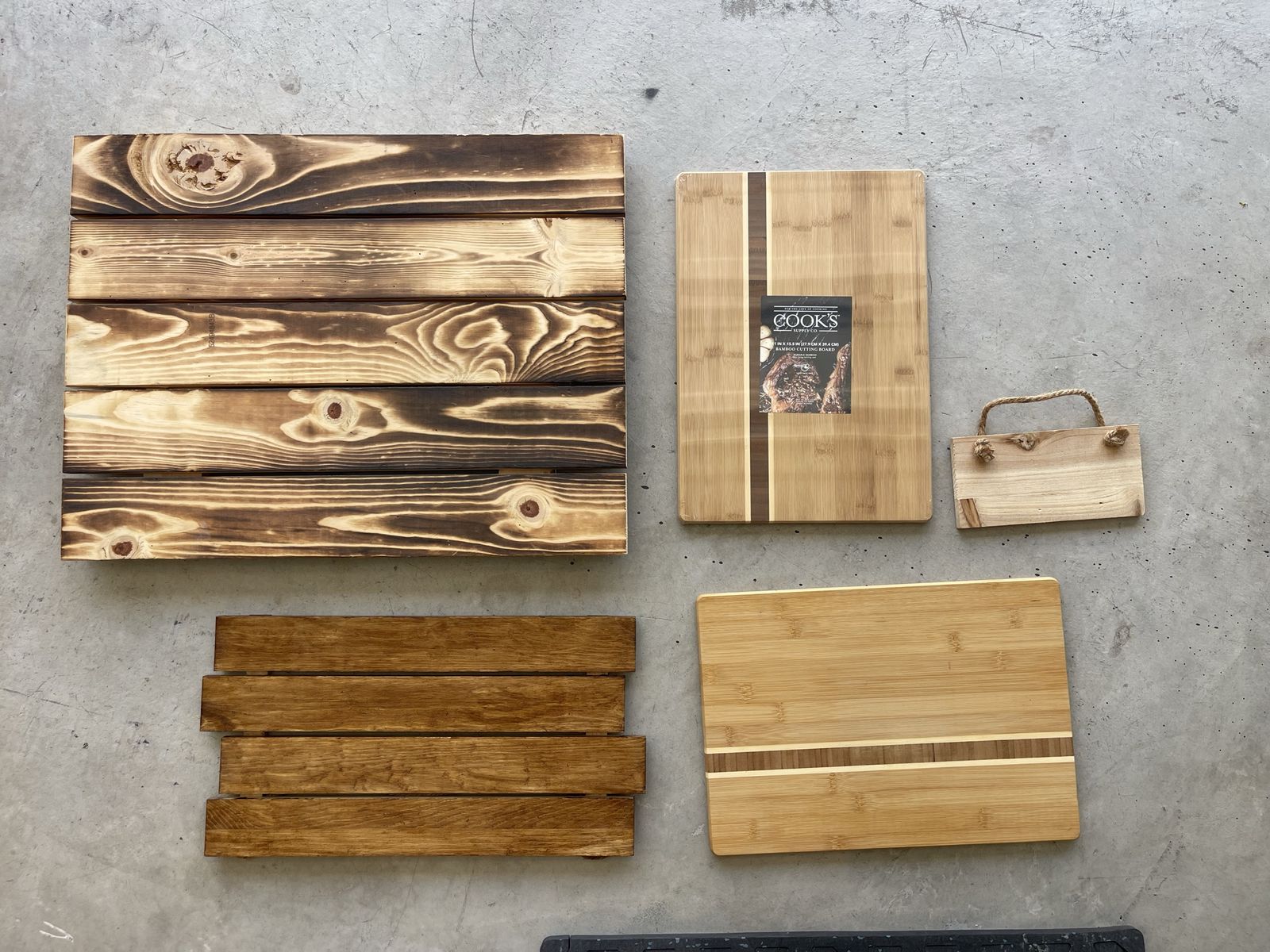 Assorted Wooden Cutting Boards & Wooden Display Planks Set