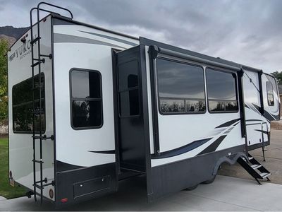 2022 Dutchman Yukon 320 RL