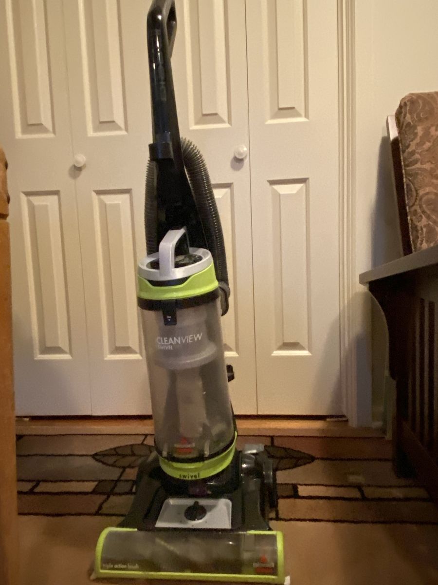 Bissell CleanView Swivel Upright Vacuum Cleaner