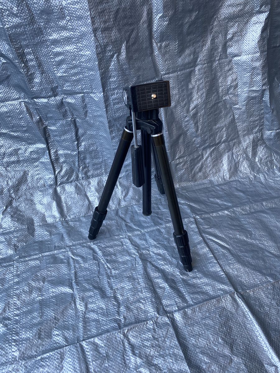 Compact Tabletop Camera Tripod with 2-Way Pan/Tilt Head