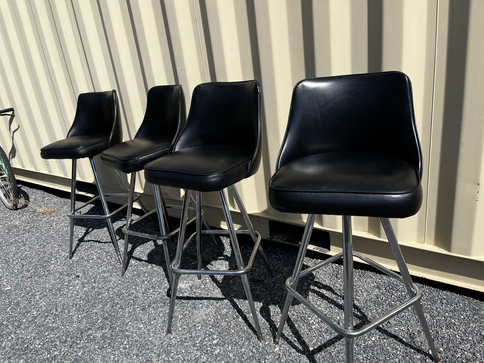 4 milmod bar stools vintage $125 set