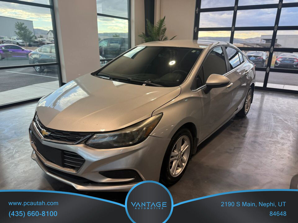 2017 Chevrolet Cruze LT Auto