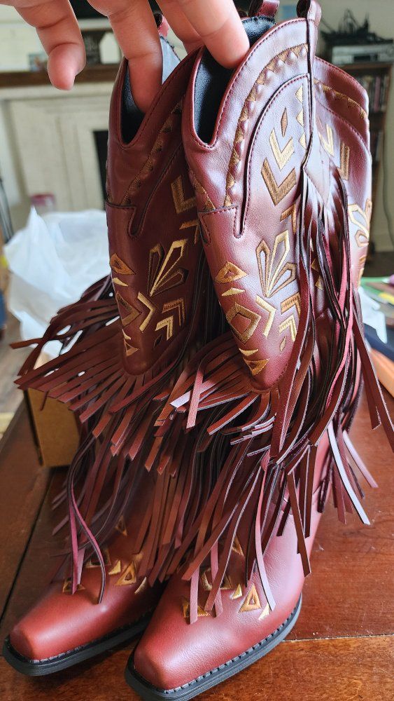 Women's Size 6 Leather Western Fringe Boots - Red with Embroidered Details