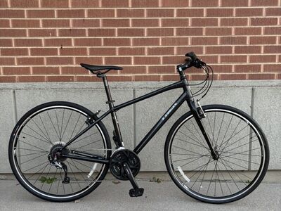 Trek 7.3 FX Fitness Bike - Size Medium