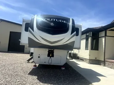 2021 Grand Design Solitude 380FL