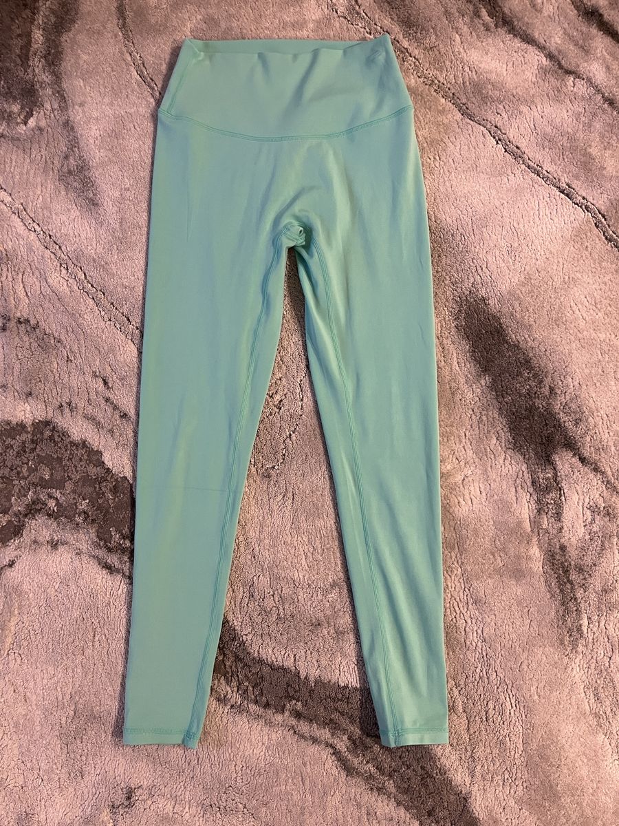 PARAGON RELUNA Mint Green High Waisted Leggings - Size Medium - Recycled Polyester/Spandex