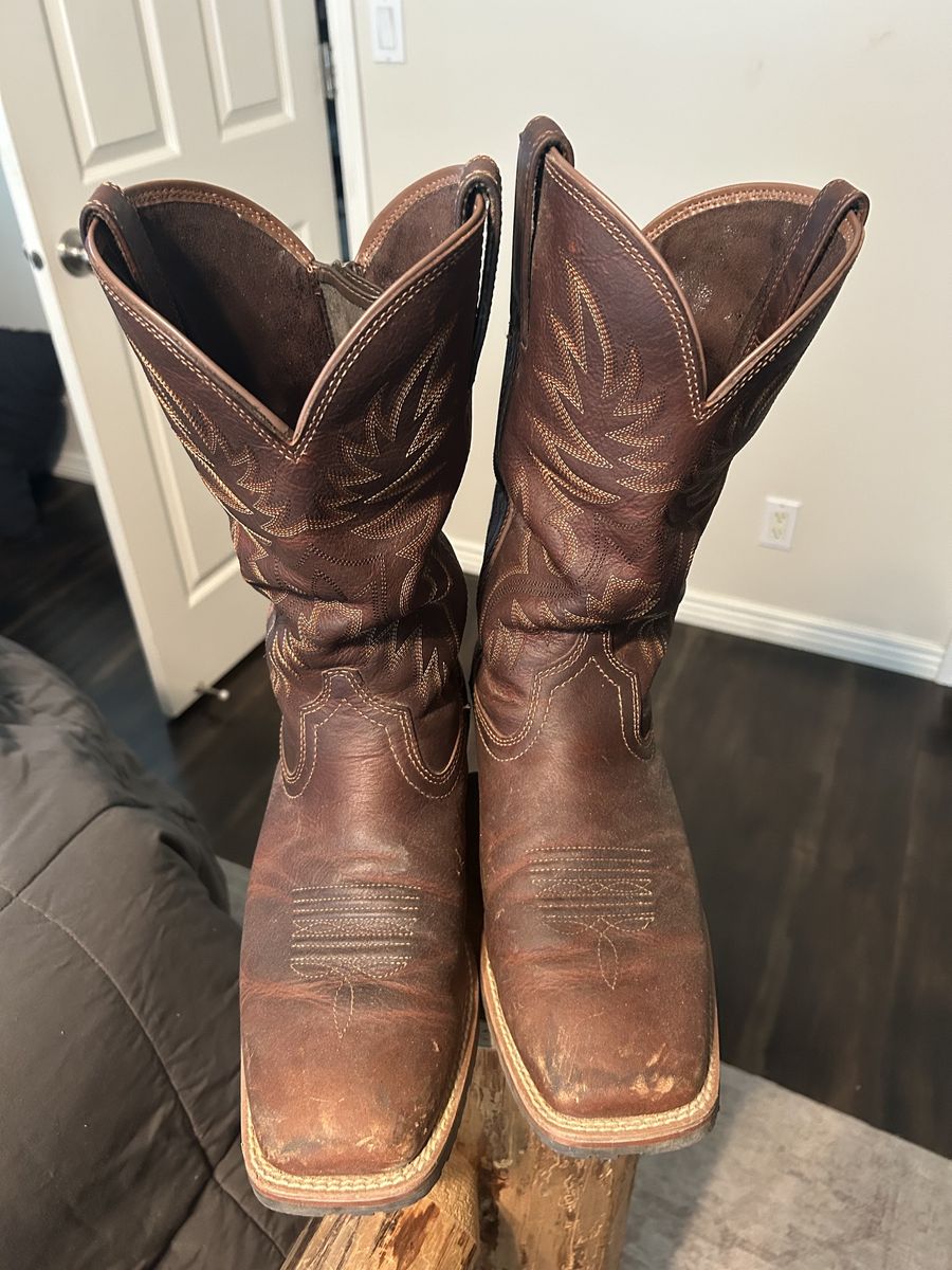 Ariat Western Boots (size 11EE wide)