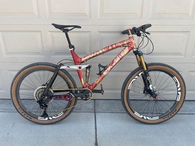 Ellsworth Epiphany (Large) w/ ENVE's -- NICA!