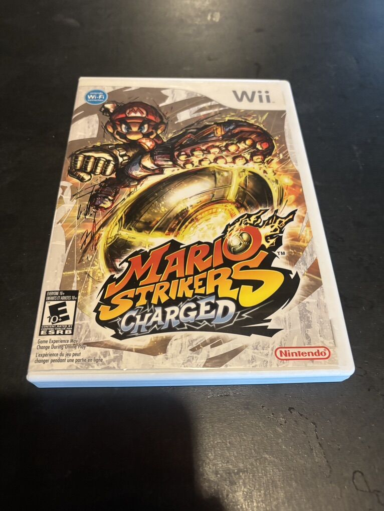 Nintendo Wii Mario Strikers Charged (Like New)