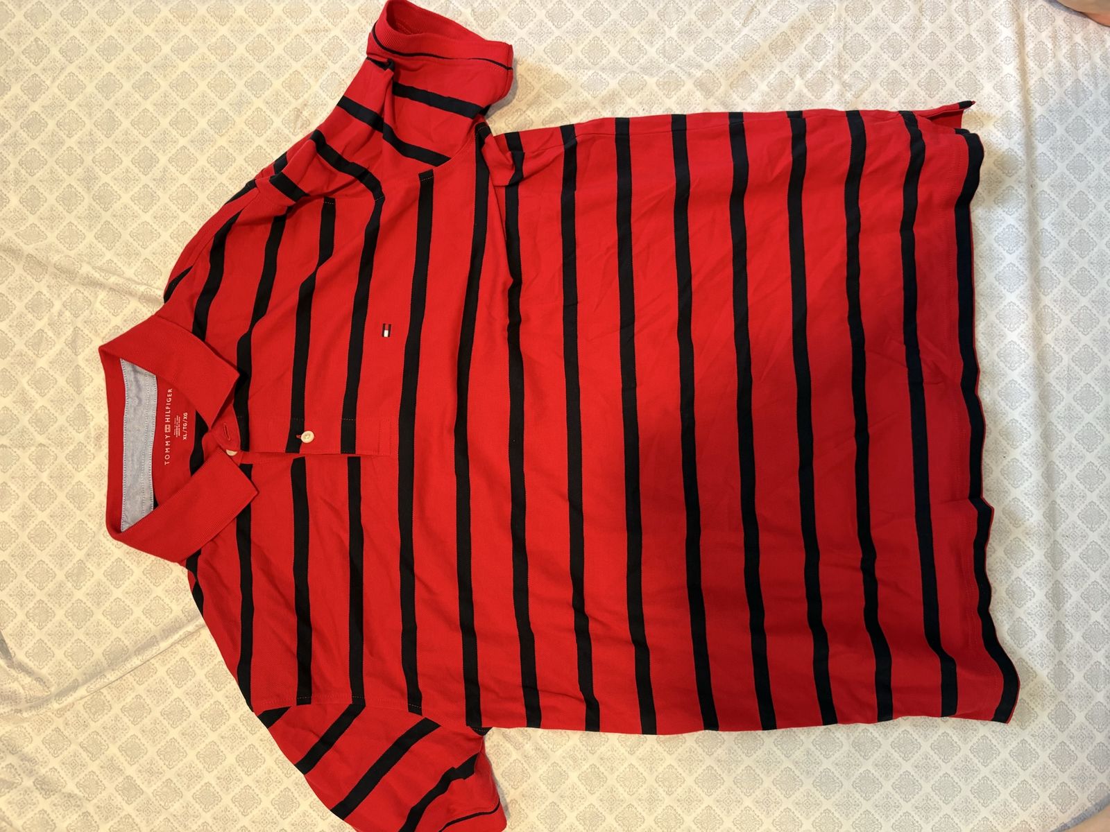 Tommy Hilfiger Men's XL Red Black Striped Short Sleeve Regular Fit Polo Shirt