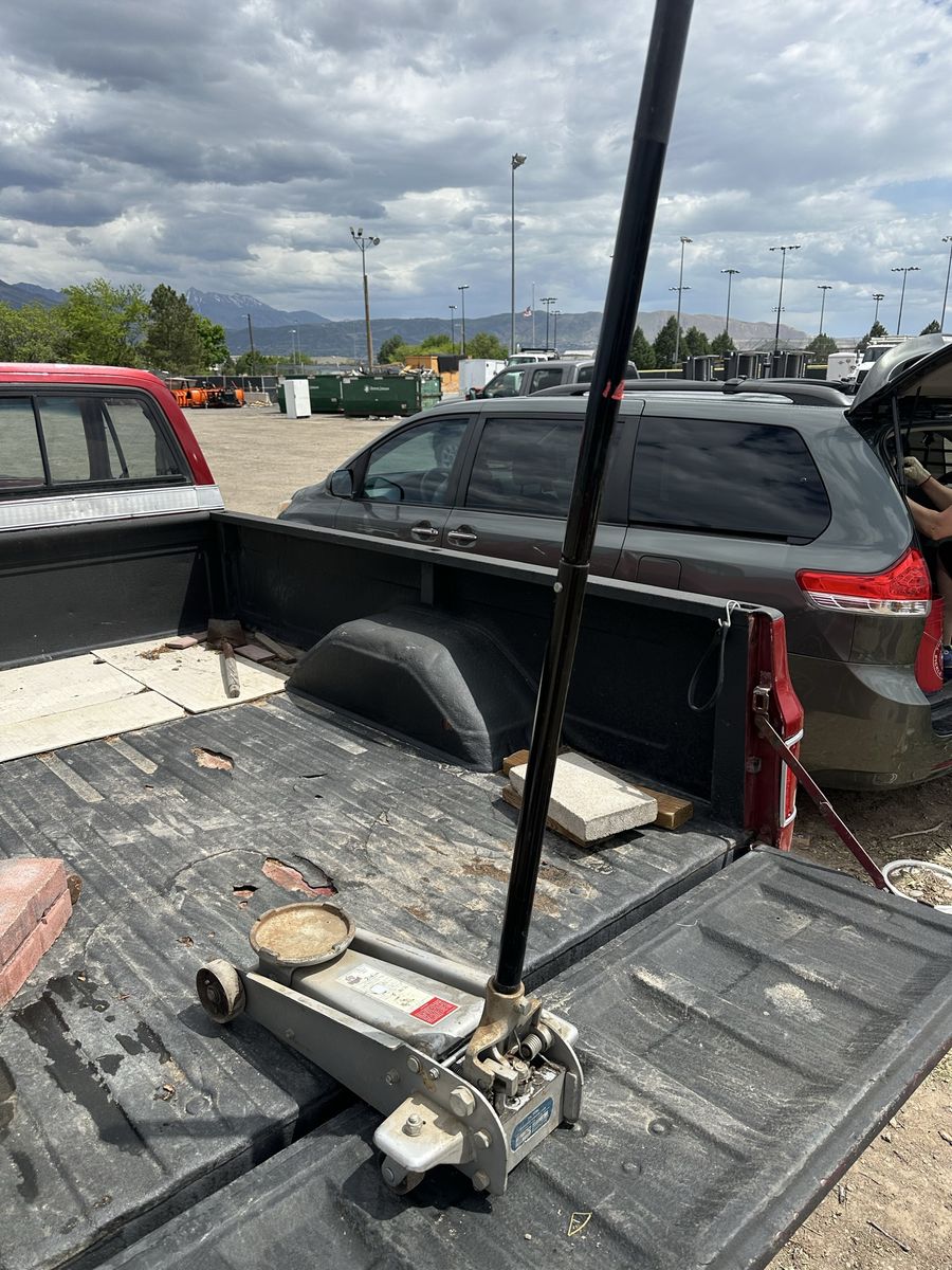 Floor Jack- hydraulic floor jack
