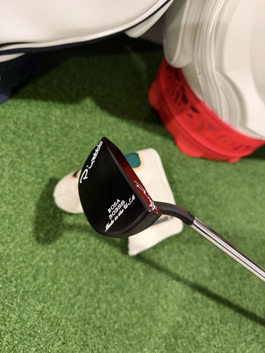 Piretti Bosa 303SS Milled Putter 34.5” W/Head Cover - Mint