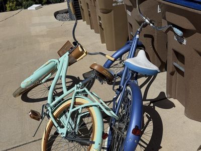 FREE CRUISER BIKES