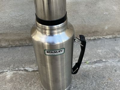 Stanley Legendary Classic 1.9L (2 Qt) Thermos - 18/8 Stainless Steel Vacuum Bottle