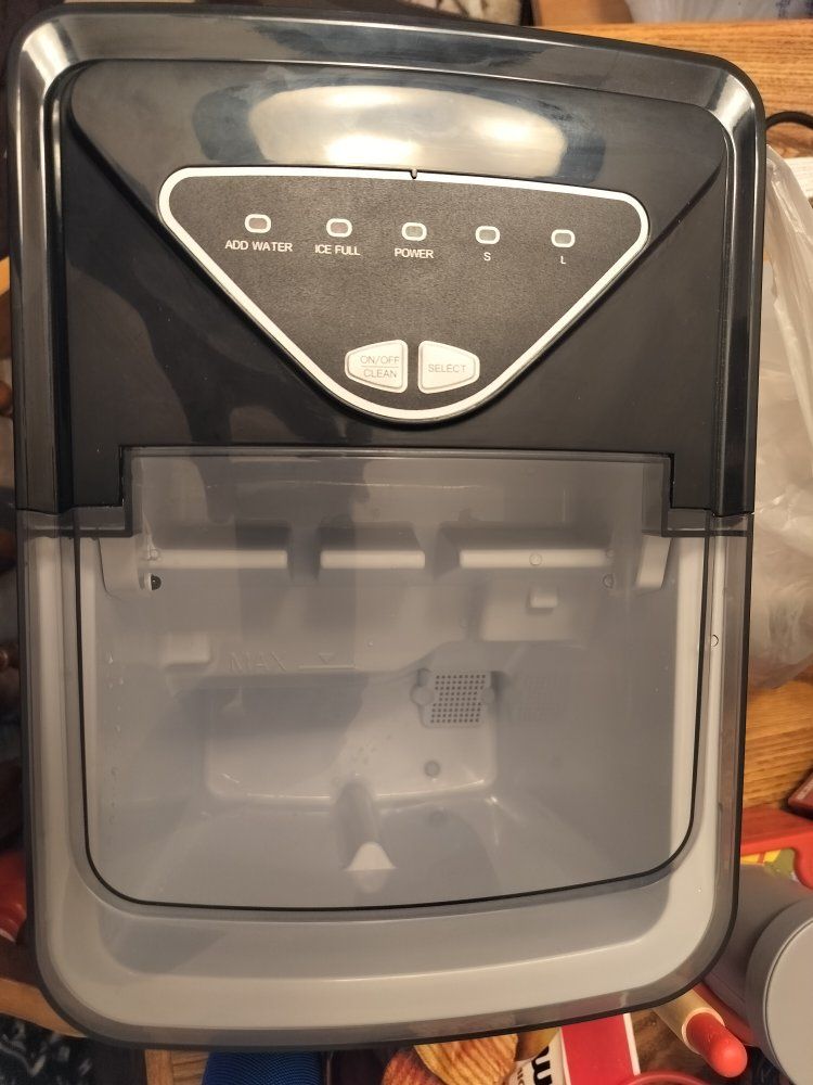 Ice Maker