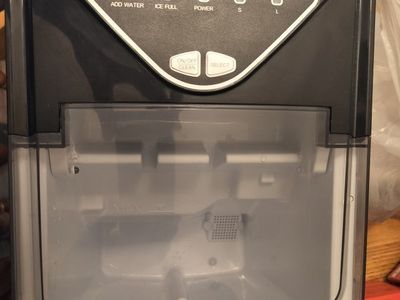 Ice Maker