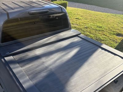 Tonneau Cover For GMC canyon/colorado