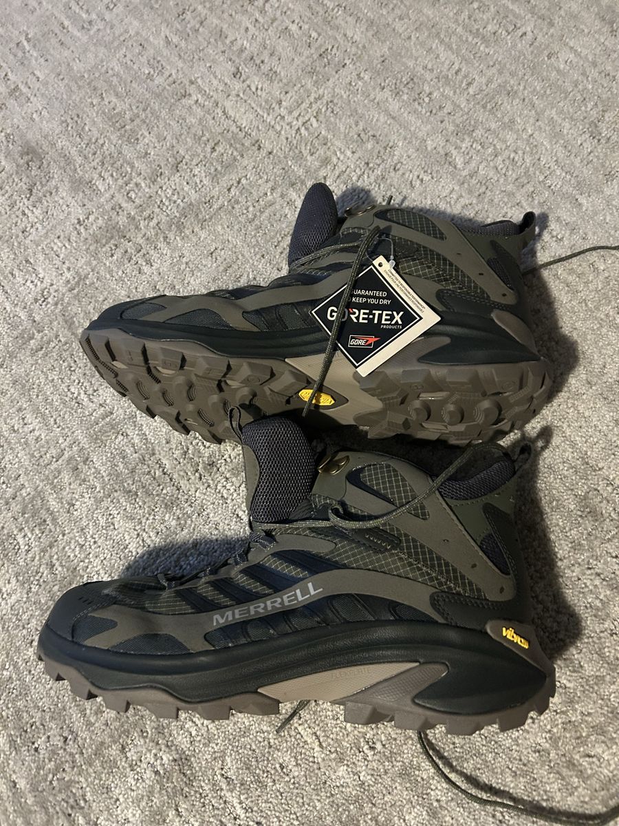 Merrell Men's Accentor Sport 3 Mid GORE-TEX Hiking Boots - Olive/Black, Size 11.5 W