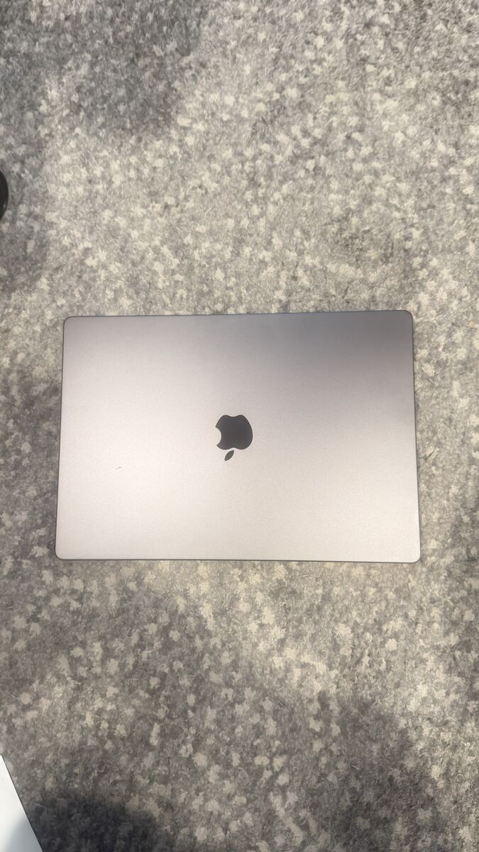 16-inch MacBook Pro (Nov 2023) – M3 Pro, 36GB RAM – Excellent Condition