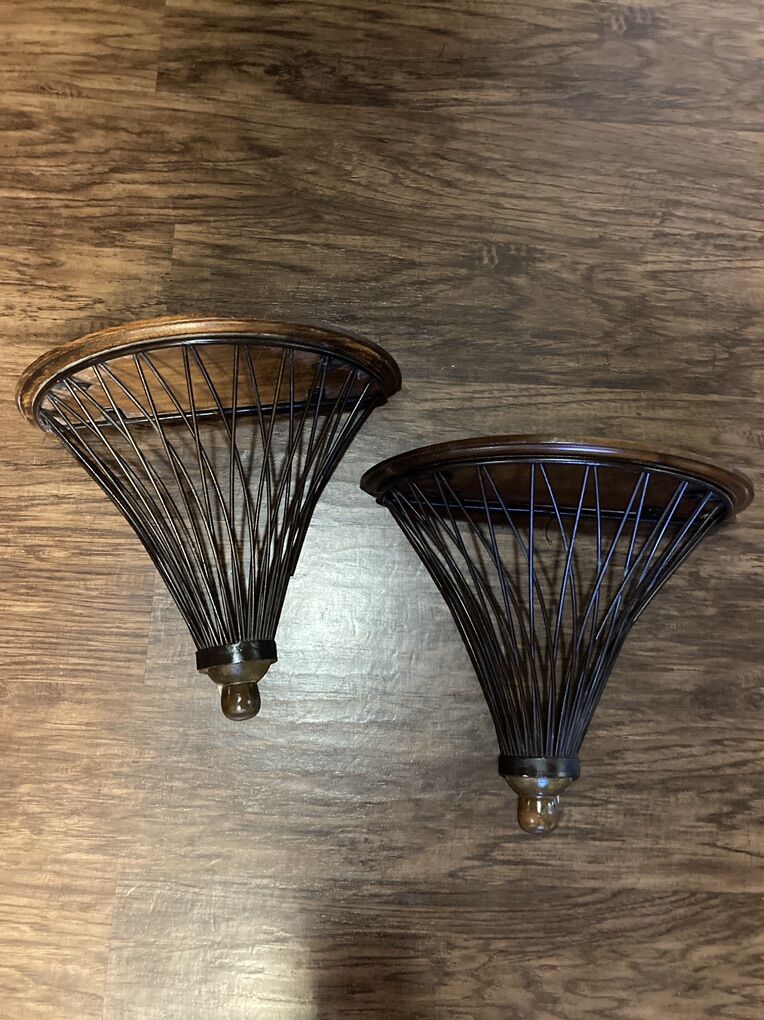 2 Pc $15 Wall Sconces Decorative Shelves