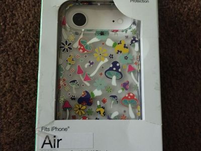 Multicolor Mushroom iPhone Air 17 Case