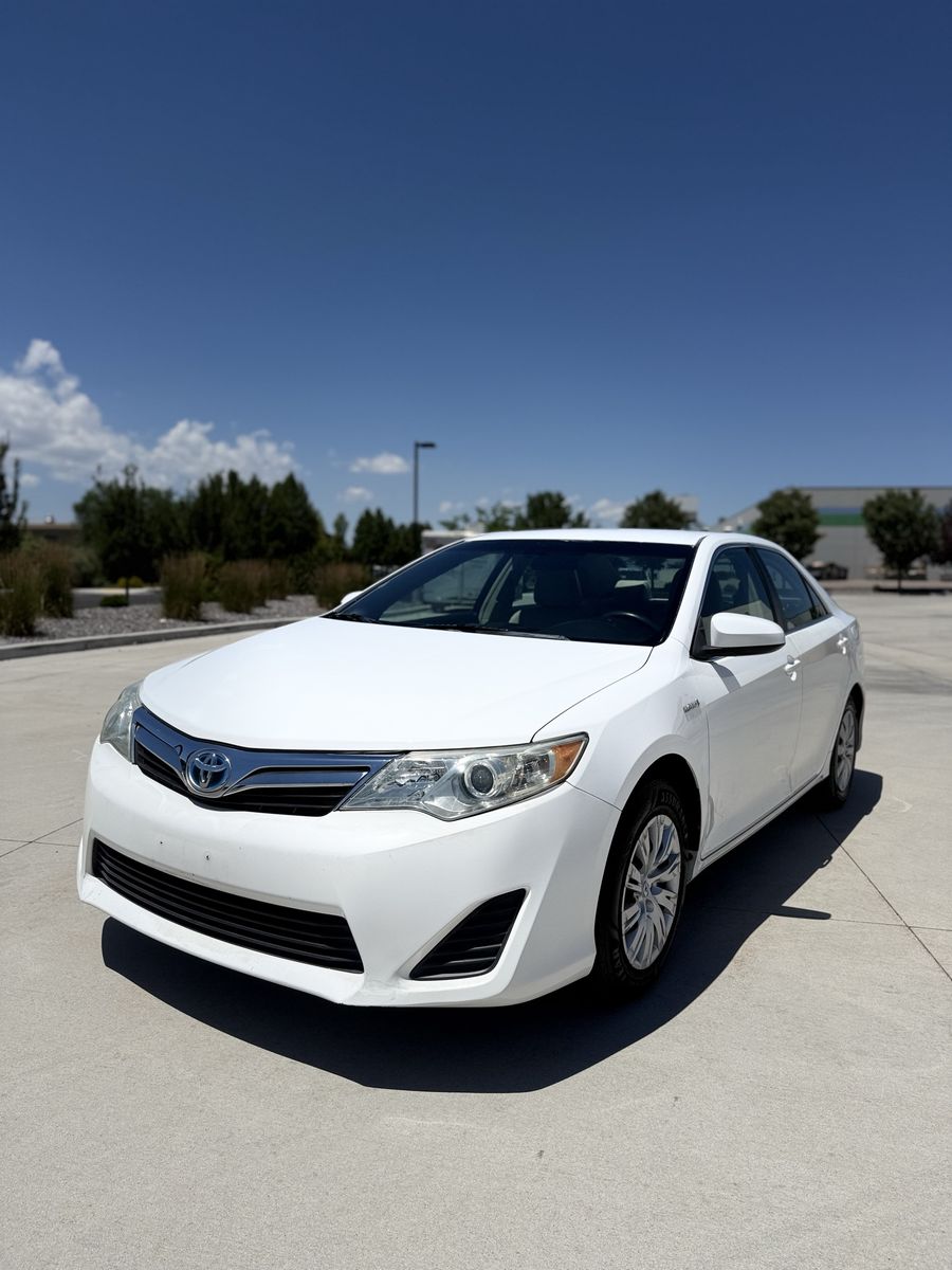 2012 Toyota Camry Hybrid LE