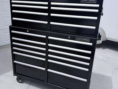 Craftsman 20-Drawer plus top shelf Rolling Tool Cabinet