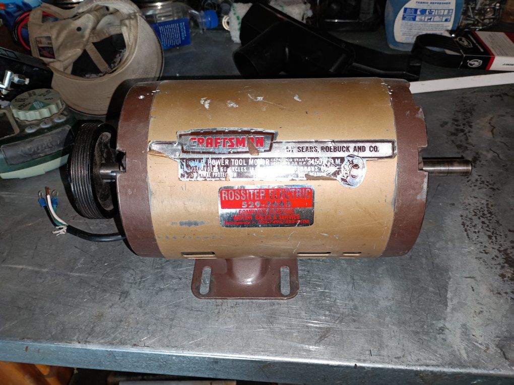 1 and 1/2 HP  MOTOR WORKS GREAT $75.00