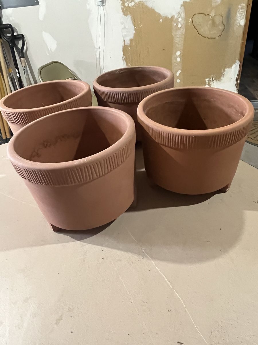 Clay Planters – Terra-Cotta – 10 Inches