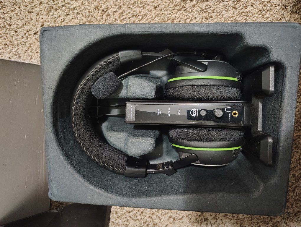 ear force XP 500 headset