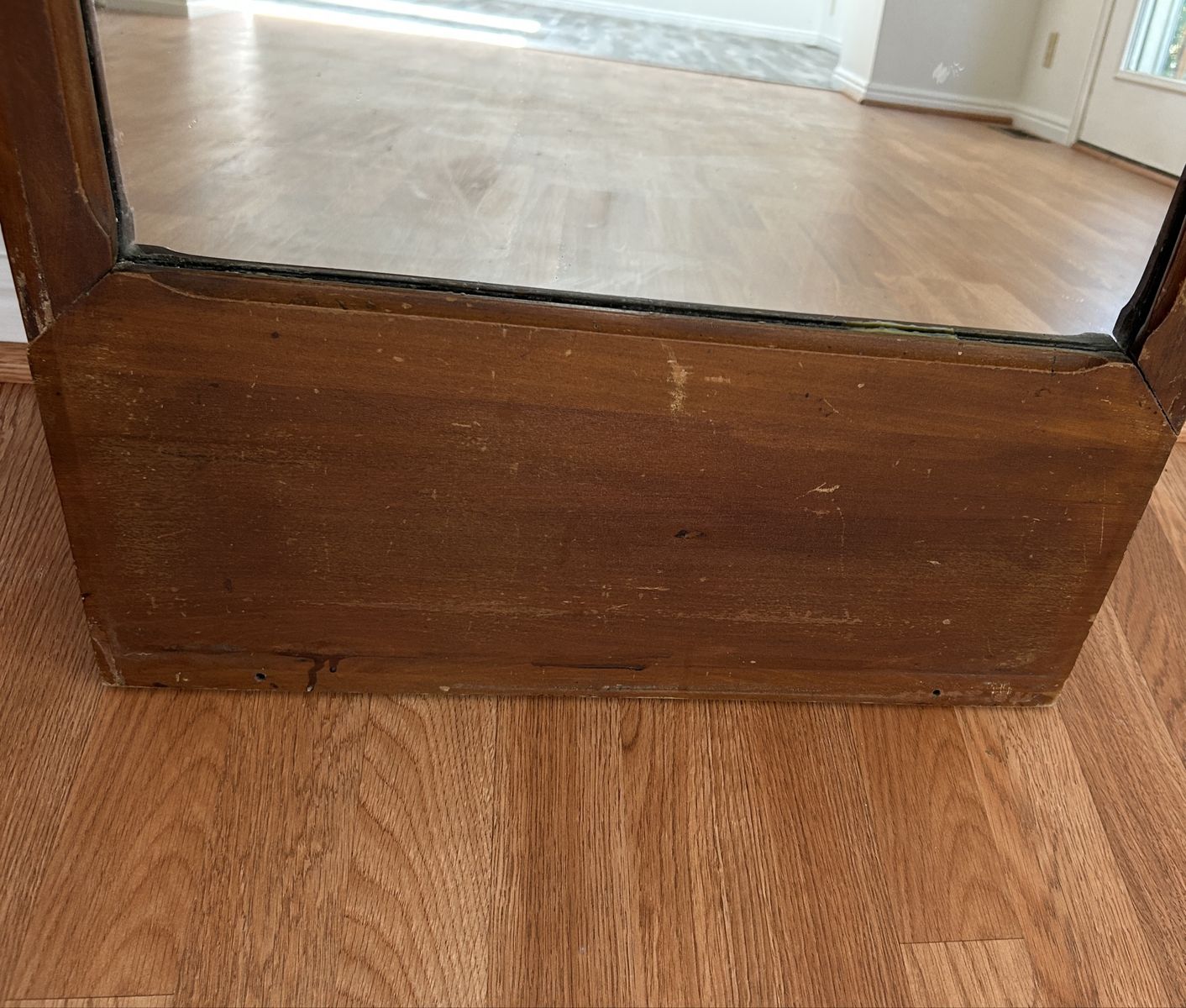 Main image 8