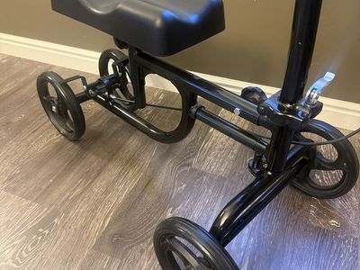 Knee Scooter