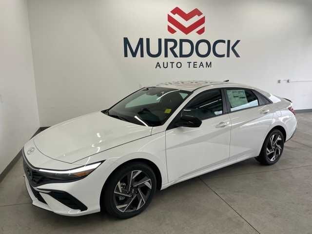 2025 Hyundai Elantra Hybrid 