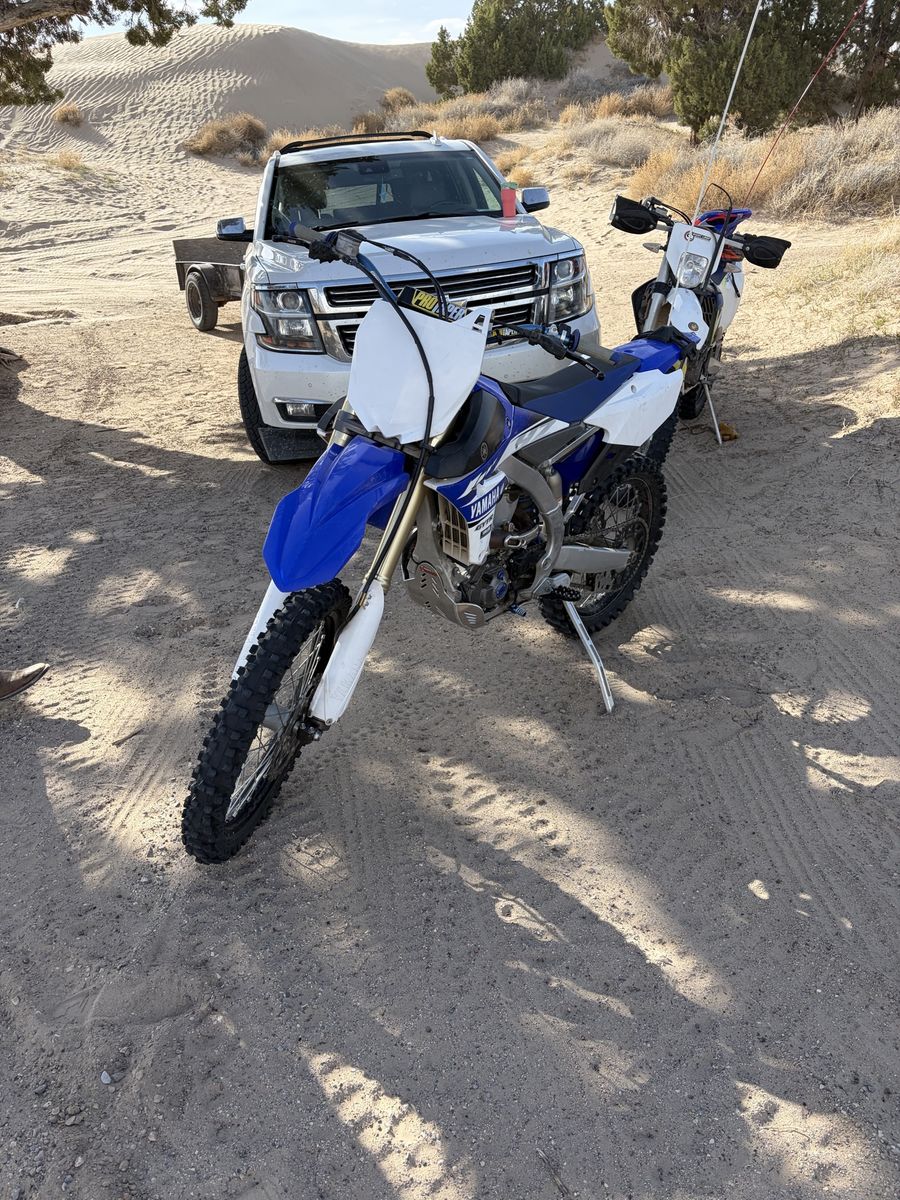 Yz450f dirtbike