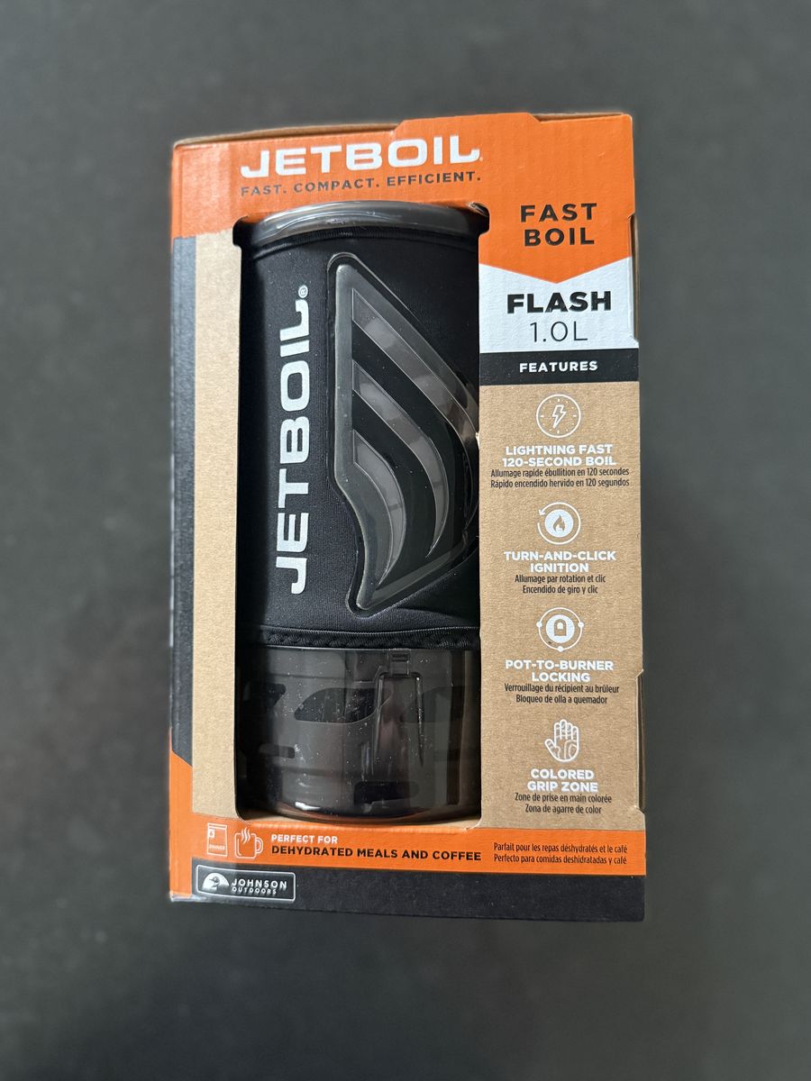 Jetboil Flash 1.0L Fast Boil Cooking System Lightning Ignition Camp Stove - Black Sleeve