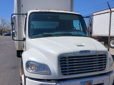 2018 Freightliner M2 106