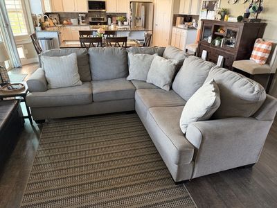 Ashley Sectional Sofa - Nice! Comfortable! Gray