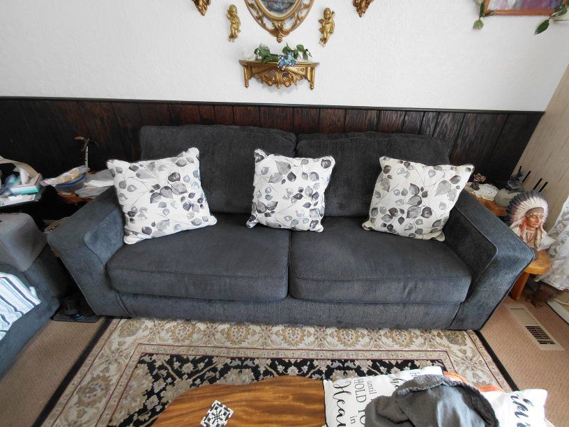 Cozy Dark Gray Fabric Couch Sofa with Decorative Pillows - Excellent Condition