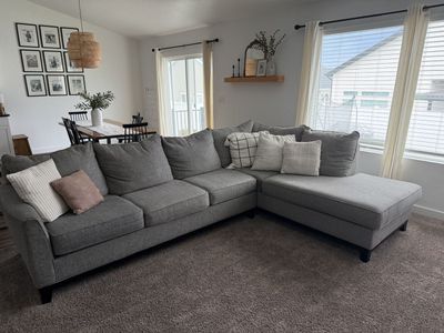 Gray L-Shaped Sectional Sofa with Right-Facing Chaise