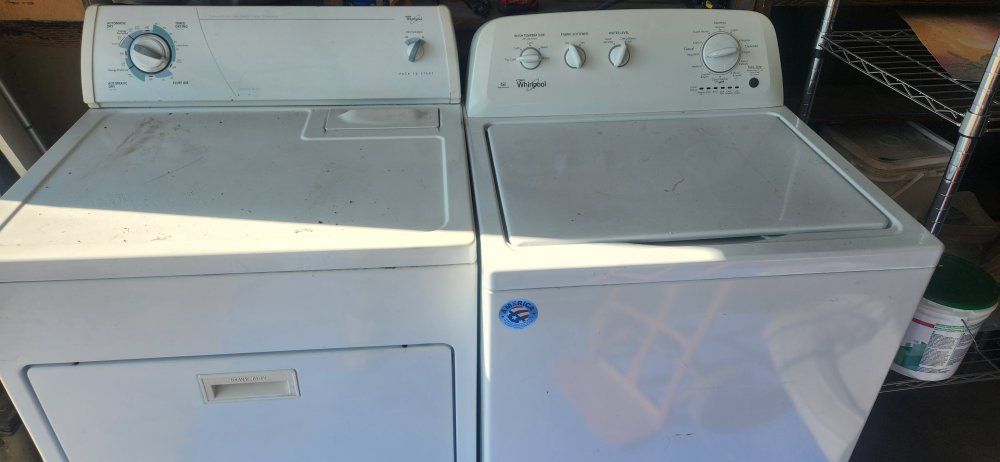 Whirlpool White Top Load Washer and Matching Electric Dryer Set