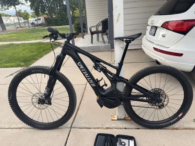 2023 Specialized Levo Carbon (OBO)